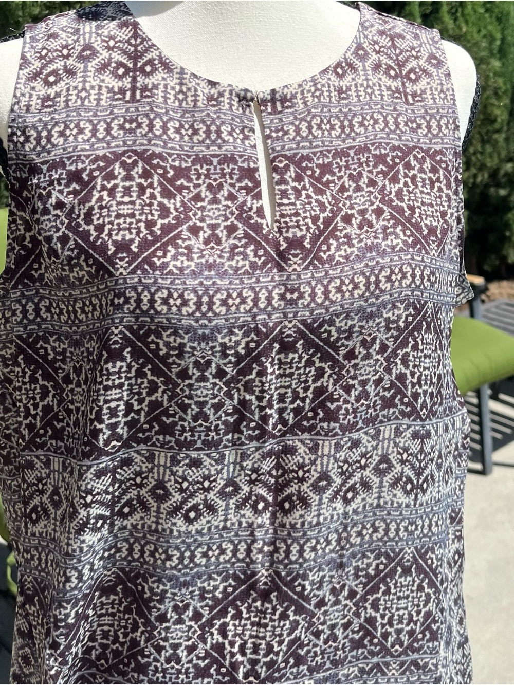 Violet + Claire Boho Geometric High Low Tunic Blouse L Purple-ish Blue and Gray